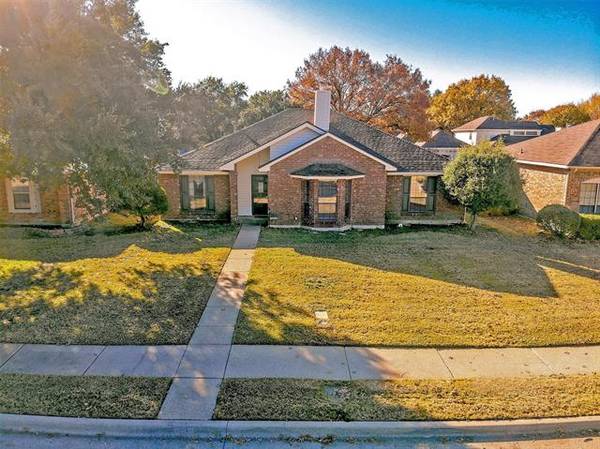 2030 Lansdown Drive, Carrollton, TX 75010