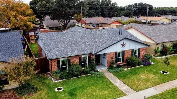 1818 Clear Creek Lane, Carrollton, TX 75007