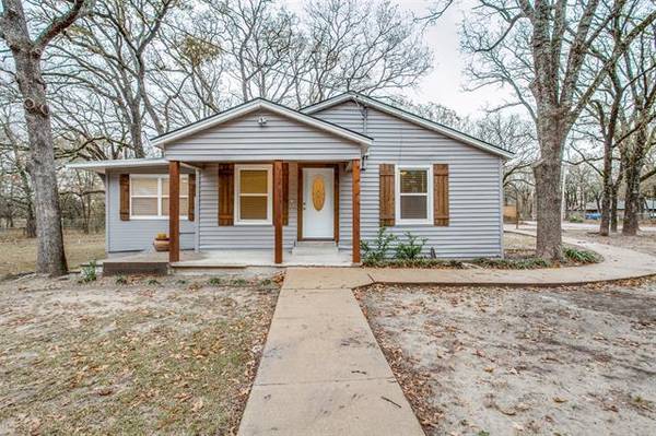 3195 Old Mill Road,  Greenville,  TX 75402