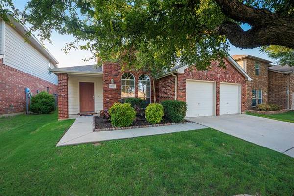 13121 Harvest Ridge Road, Fort Worth, TX 76244