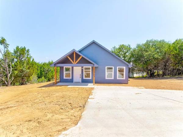 2604 Santiago Drive,  Granbury,  TX 76048