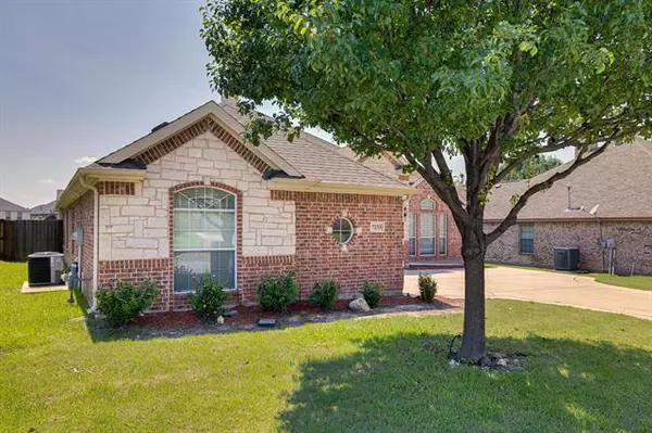 Fort Worth, TX 76179,7233 Tahoe Springs Drive