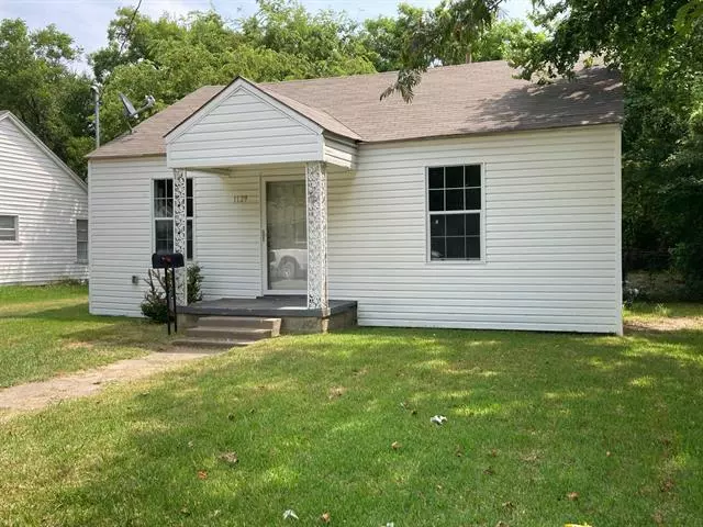 1129 N Lockhart Street, Sherman, TX 75092