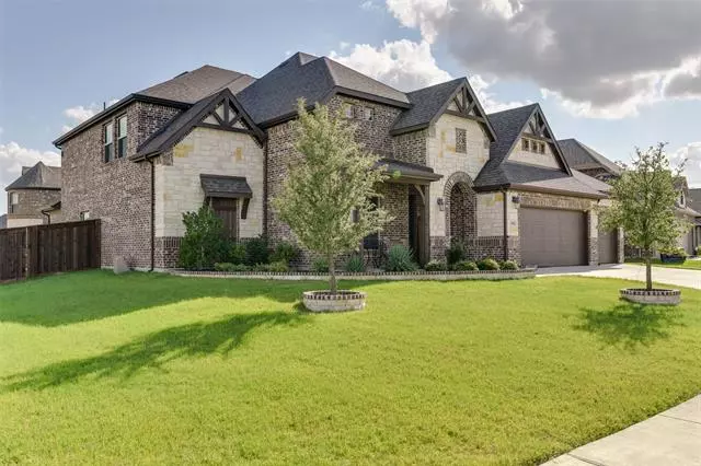 2906 Chambley Lane, Mansfield, TX 76084