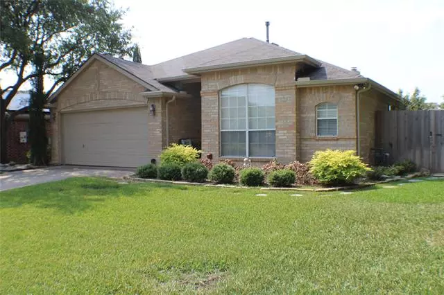 3500 Paladin Place, Fort Worth, TX 76137