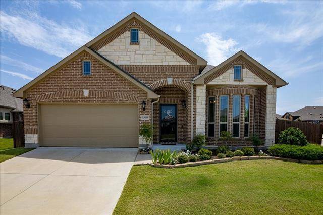 8808 Cassidy Lane, Aubrey, TX 76227