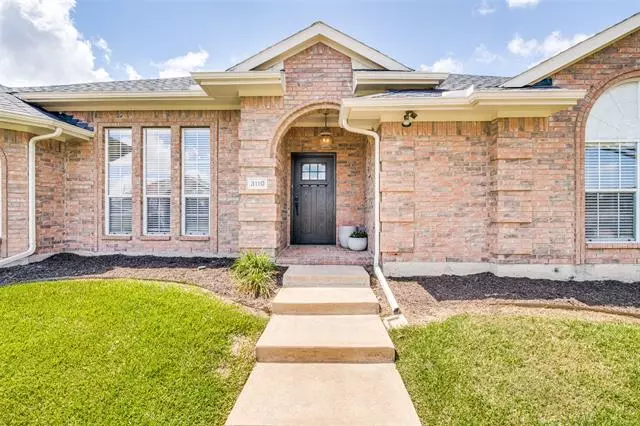 3110 Deerhollow Drive, Mesquite, TX 75181