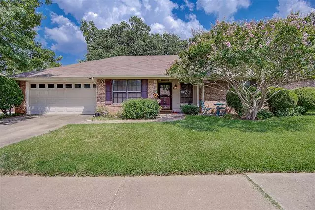 3113 Teakwood Drive, Bedford, TX 76021