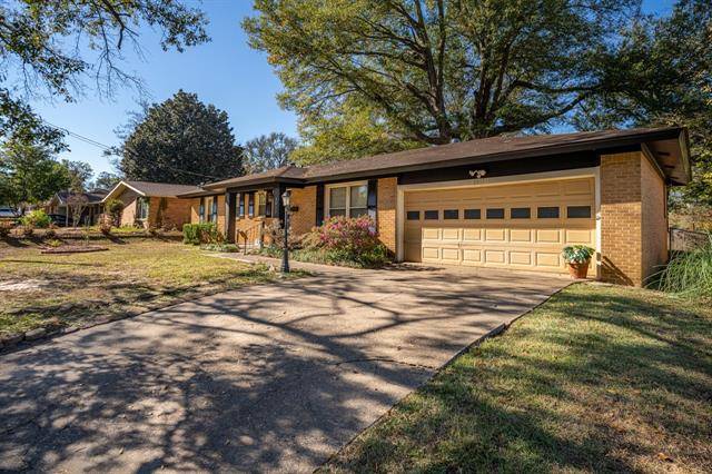 2017 Crestwood Drive, Tyler, TX 75701