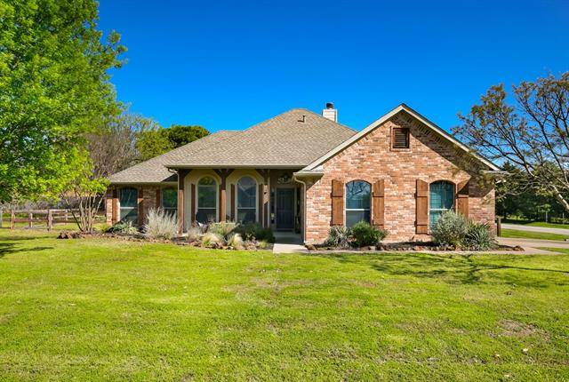 208 Harrison Court, Shady Shores, TX 76208