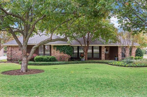 3502 Toler Road, Rowlett, TX 75089