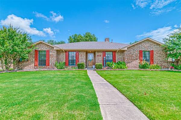 4633 Elderberry Drive, Garland, TX 75043