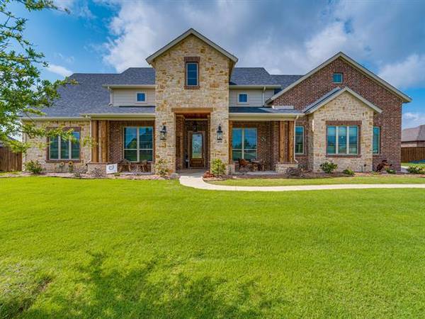 4050 Richard Road, Midlothian, TX 76065