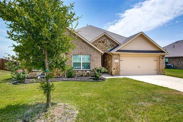 Waxahachie, TX 75165,1543 Meadowlake Drive