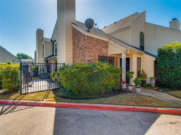 2428 Forest Brook Lane #1114, Arlington, TX 76006