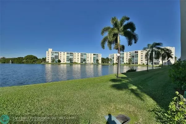 Dania Beach, FL 33004,131 SE 3rd Ave  #504