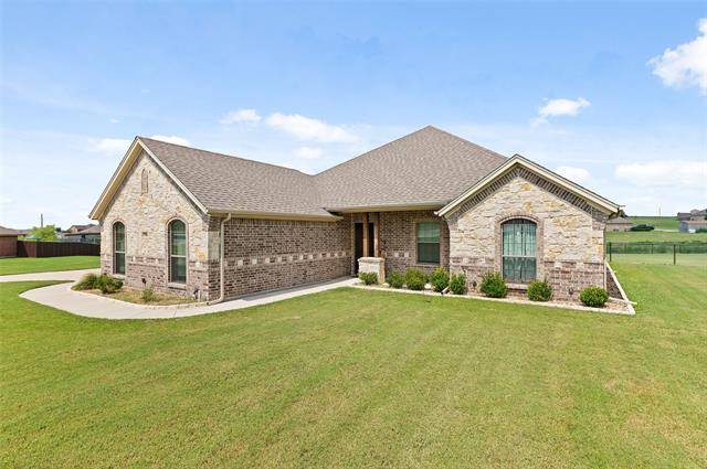 156 Ridge Top Court, Decatur, TX 76234