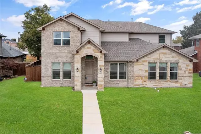 9309 Chimneywood Drive, Rowlett, TX 75089