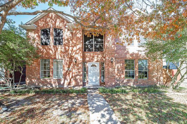 2805 Lois Lane, Rowlett, TX 75088