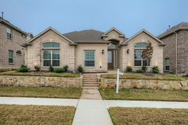 628 Castle Street, Desoto, TX 75115