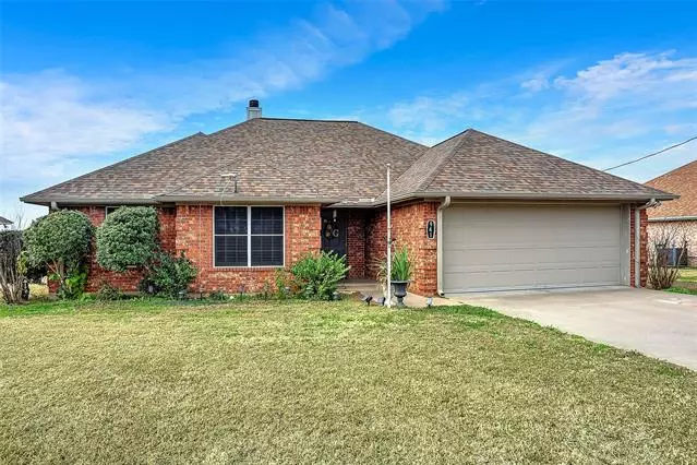 941 Bois D Arc, Whitesboro, TX 76273