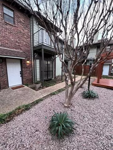 3904 Rawlins Street #114, Dallas, TX 75219