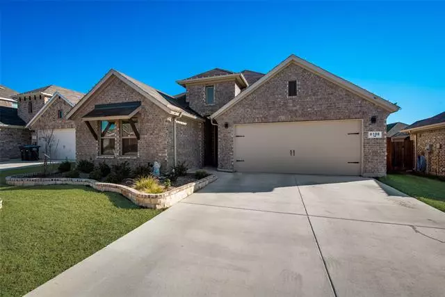 6108 Hickory Hills Lane, Fort Worth, TX 76179