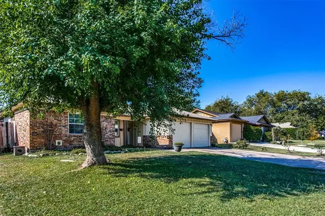 Fort Worth, TX 76135,5917 Sea Breeze Lane