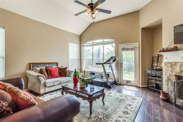 2608 Dunbar Drive, Mckinney, TX 75072