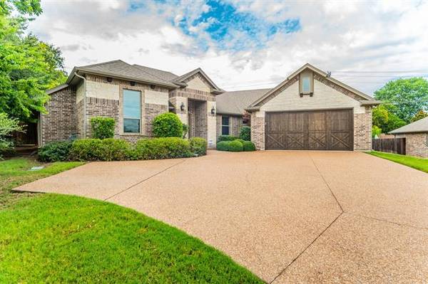 901 Thistle Hill Trail, Weatherford, TX 76087