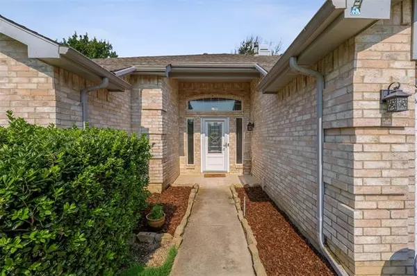 Fort Worth, TX 76133,7616 Greengage Drive