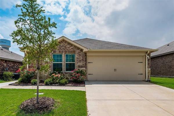 2403 Rosharon Drive, Forney, TX 75126