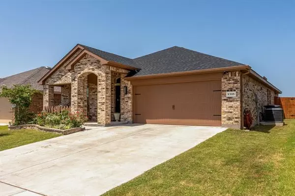 Fort Worth, TX 76131,9305 Castorian Drive