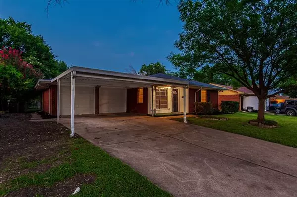 4524 Sarazen Drive, Mesquite, TX 75150