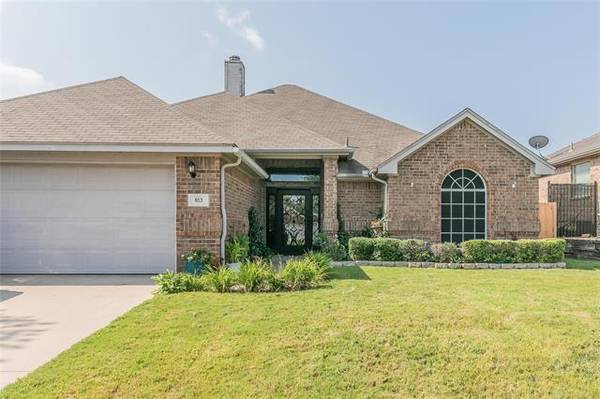 813 La Sierra Court, Crowley, TX 76036