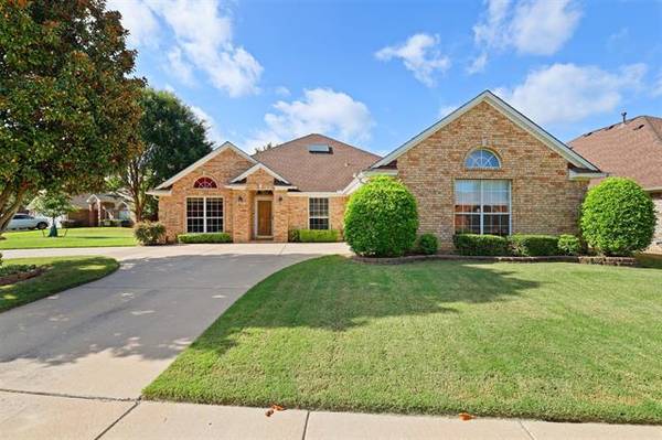 8604 Joshua Court, North Richland Hills, TX 76182