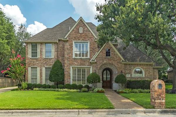 4207 Green Meadow Street E, Colleyville, TX 76034