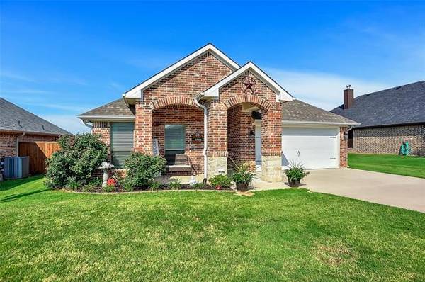 2805 S Lillis Lane, Denison, TX 75020