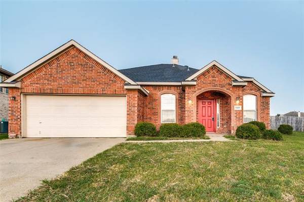 7007 Lake Roberts Way, Arlington, TX 76002