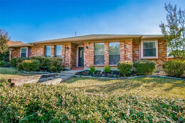 2124 Hunters Ridge, Carrollton, TX 75006