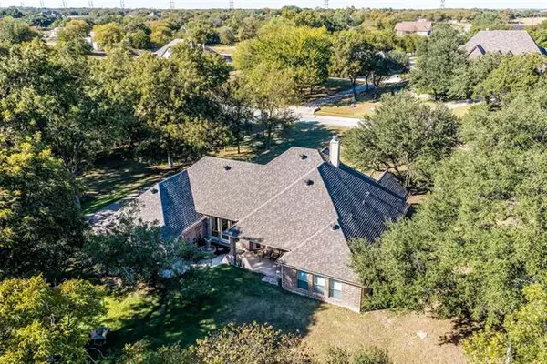 Azle, TX 76020,5725 Maple Valley Drive