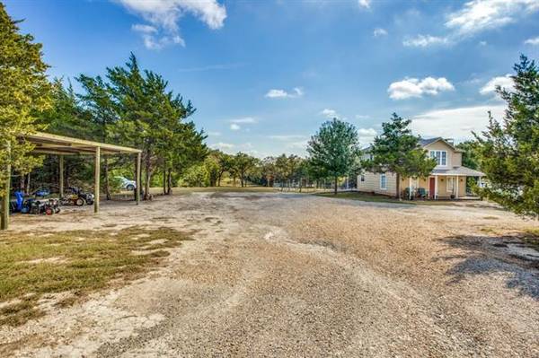 4775 County Road 4640,  Trenton,  TX 75490