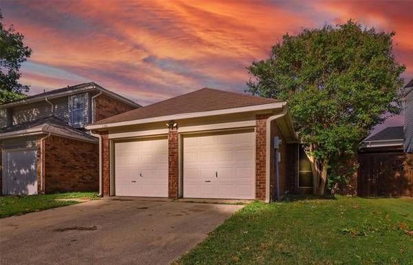 1365 Chinaberry Drive, Lewisville, TX 75077