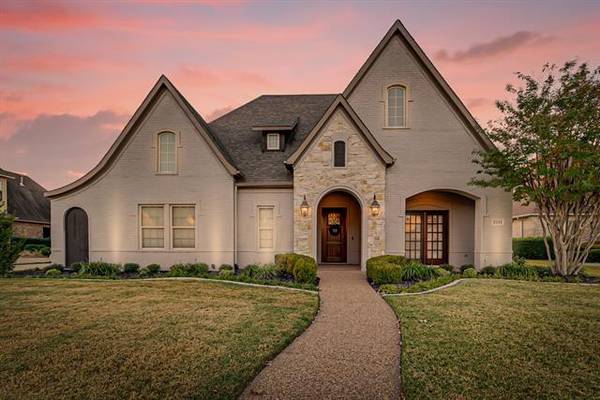 3405 Hunter Glen Drive, Mansfield, TX 76063