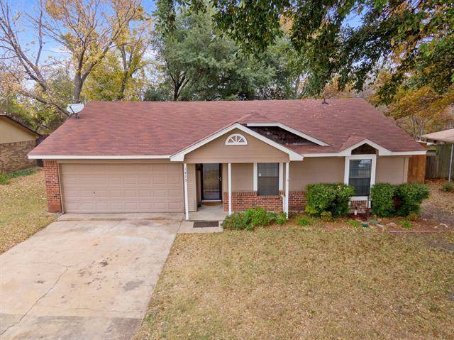 1413 Timbercrest Drive, Benbrook, TX 76126