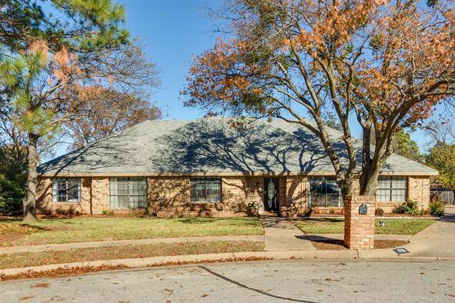 1701 Ashbury Court, Bedford, TX 76021