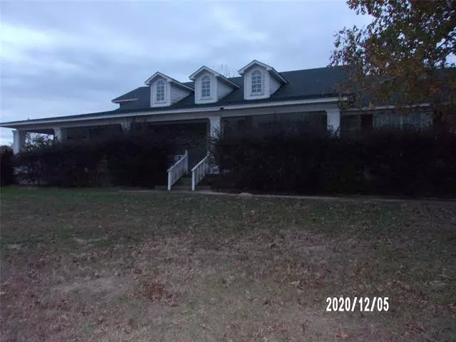 820 Bizzell Road, Frankston, TX 75763