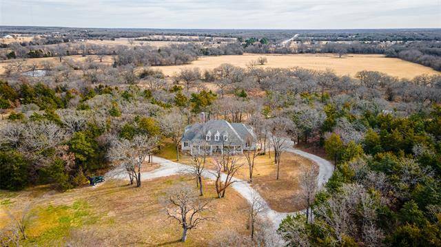 252 County Road 2262, Valley View, TX 76272