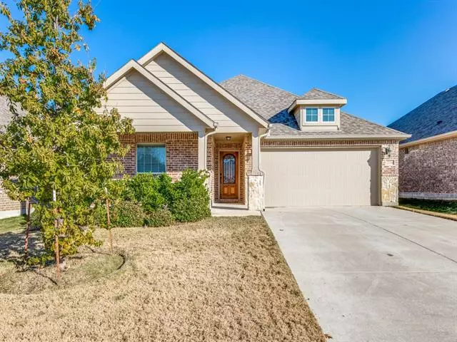 2716 Enchanted Eve Drive, Little Elm, TX 75068