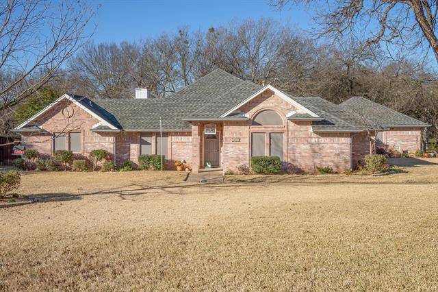 135 Buffalo Creek Drive, Crandall, TX 75114